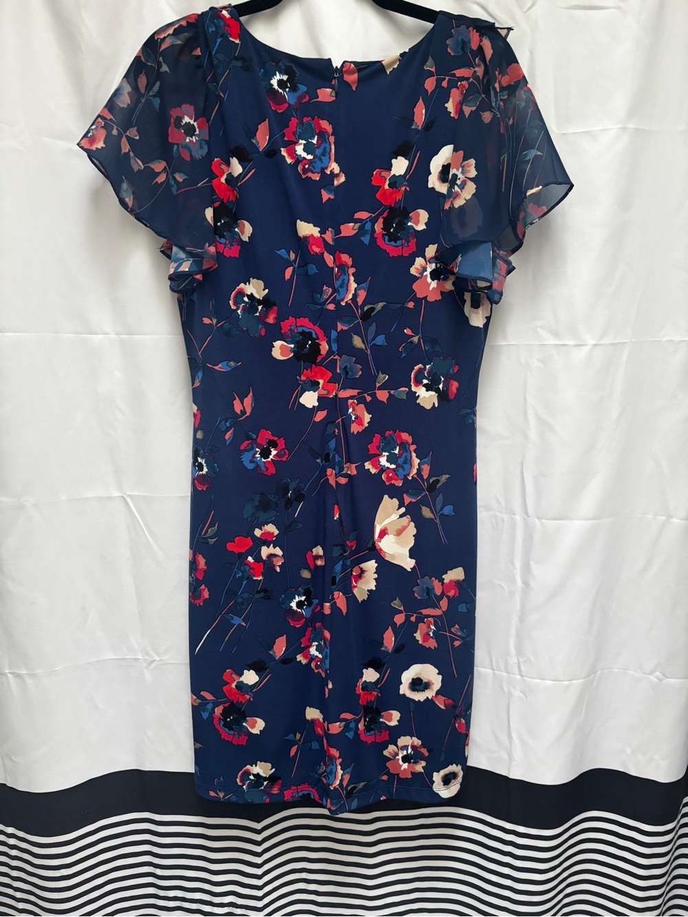Floral Ruffle V-Neck Dress - Picture 2 of 4